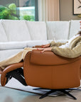 Finley TV Chair