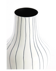 Sindo white+black vase
