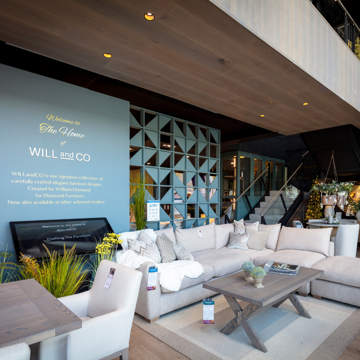 Showroom Diamond Furniture