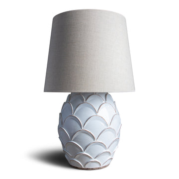 Nora Escamas Lamp