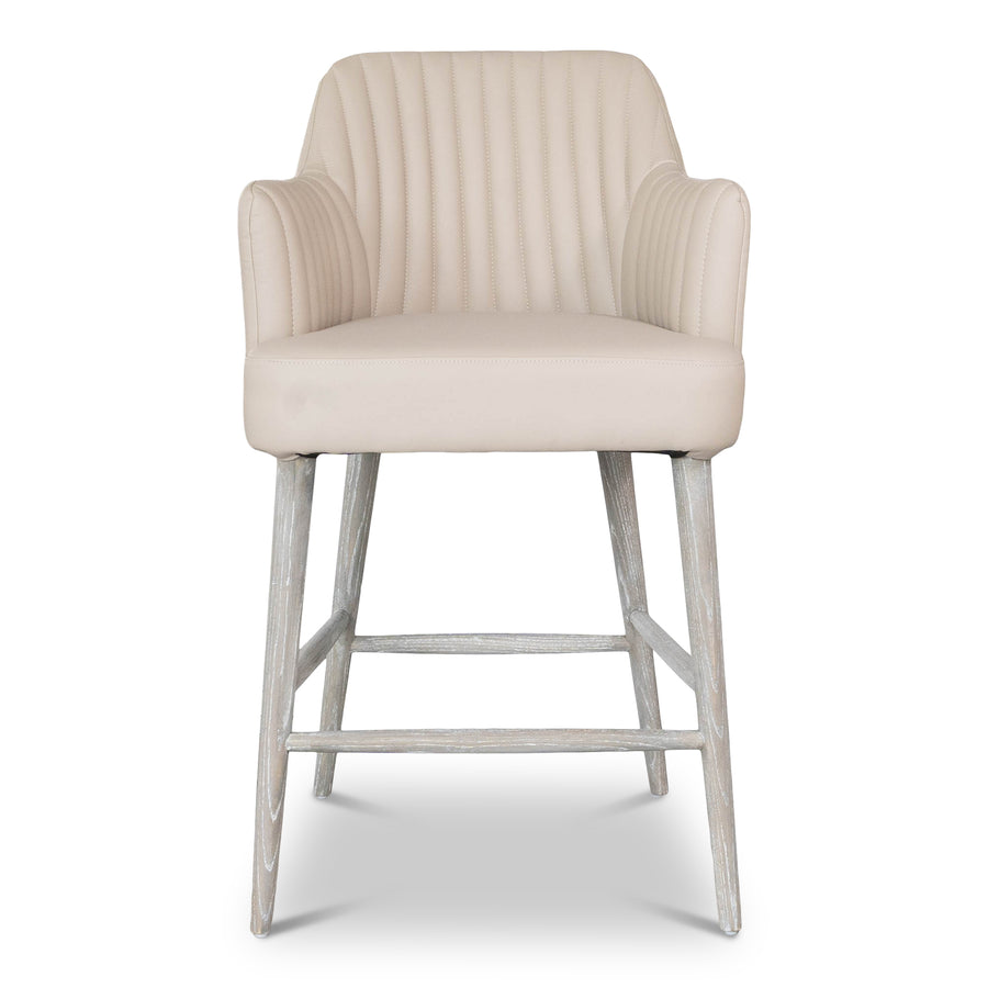 Lia Stool