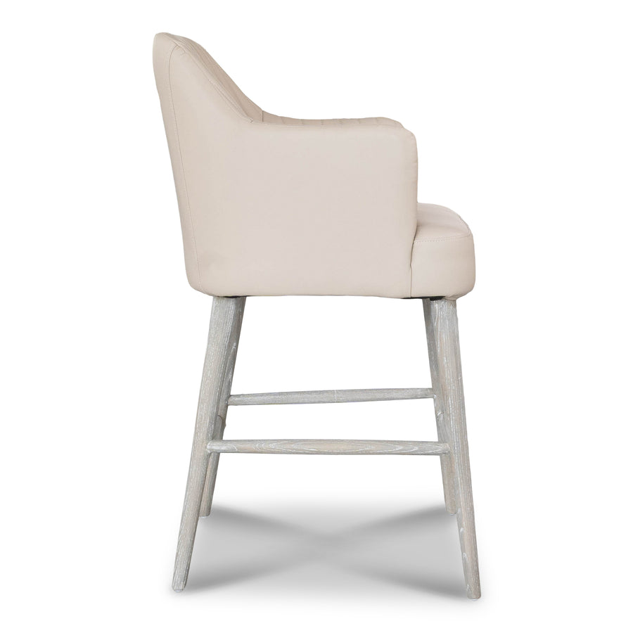 Lia Stool