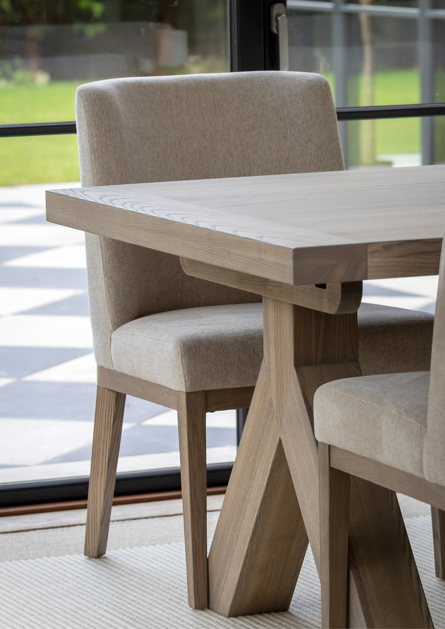 Horsen Y Leg Dining Table