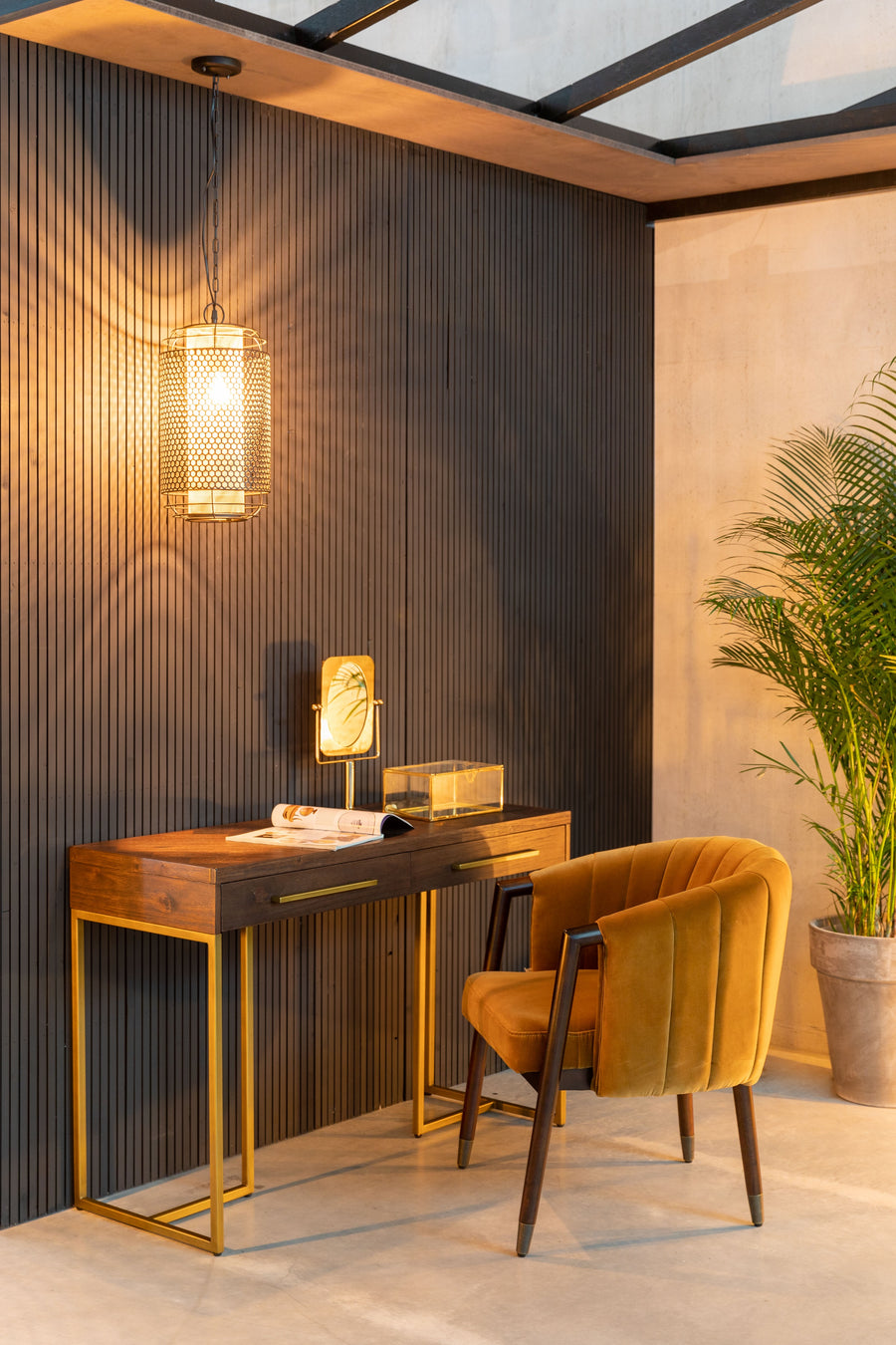 Carlton Desk
