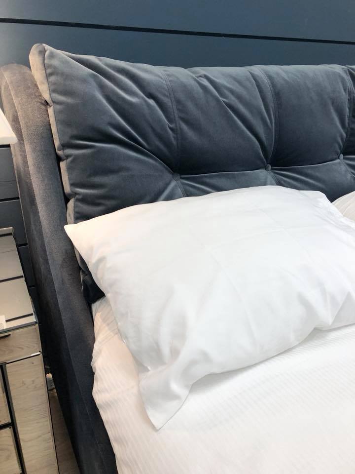 Zeus Bed